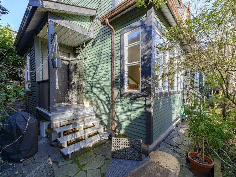 1055 E Pender Street, Vancouver, BC, V6A 4H9 - 26