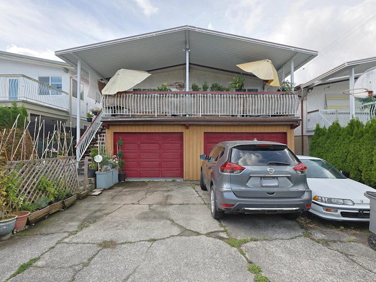 3322 Slocan Street, Vancouver, BC, V5M 3E5 - 22