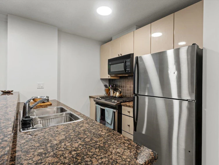 504-928 Richards Street, Vancouver, BC, V6B 6P6 - 6