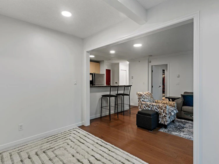 504-928 Richards Street, Vancouver, BC, V6B 6P6 - 11