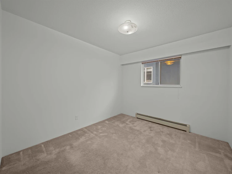 5907 Clarendon Street, Vancouver, BC, V5R 3K4 - 18