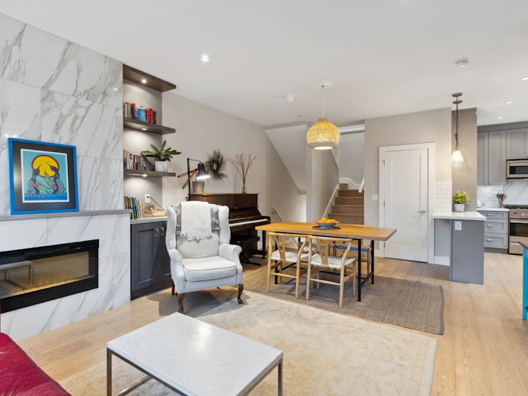 2625 Lakewood Drive, Vancouver, BC, V5N 4V3 - 7