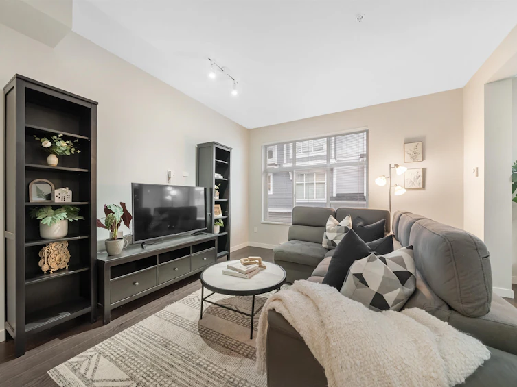 802-11295 Pazarena Place, Maple Ridge, BC, V2X 4K9 - 16