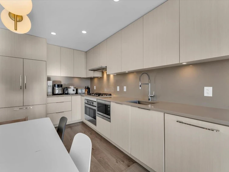 1904-4465 Juneau Street, Burnaby, BC, V5C 0L8 - 9