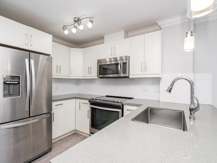 304-2268 Shaughnessy Street, Port Coquitlam, BC, V3C 3C8 - 9