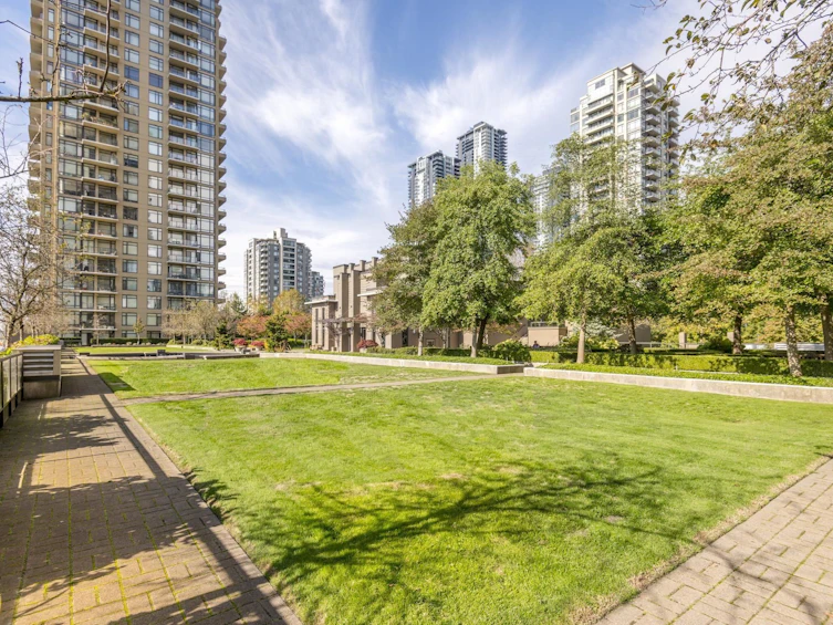 TH16-2345 Madison Avenue, Burnaby, BC, V5C 0B3 - 29