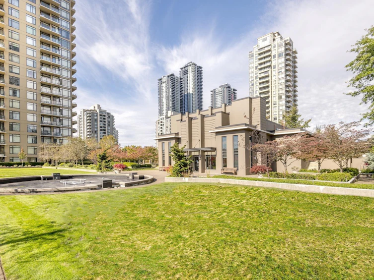 TH16-2345 Madison Avenue, Burnaby, BC, V5C 0B3 - 30