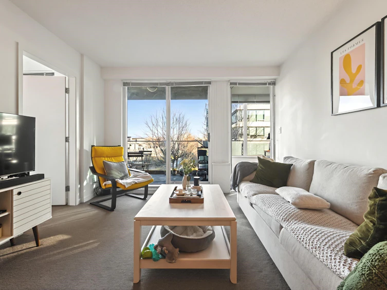 501-522 W 8th Avenue, Vancouver, BC, V5Z 0A9 - 2