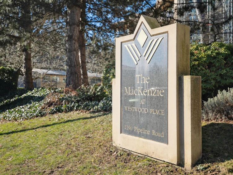 504-1190 Pipeline Road, Coquitlam, BC, V3B 7T9 - 39