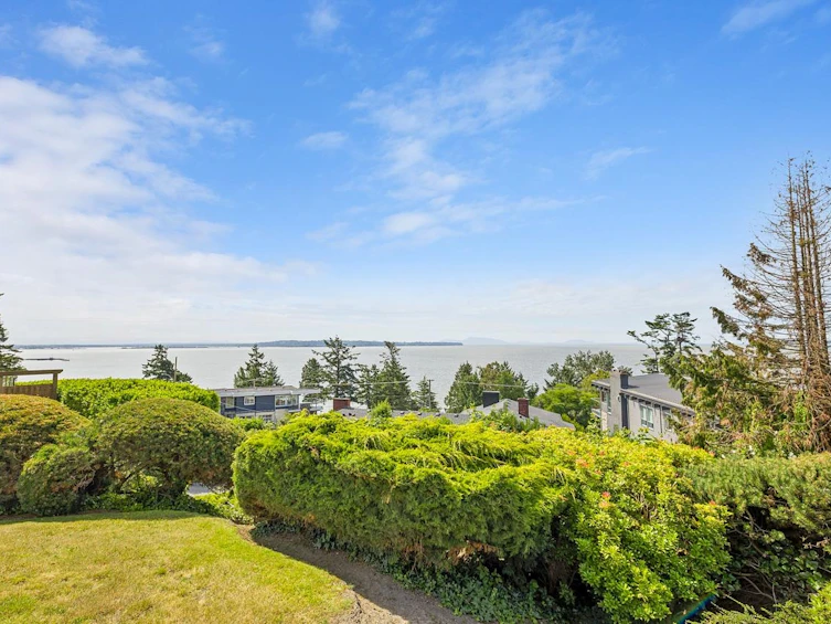 14401 Sunset Drive, Surrey, BC, V4B 2V6 - 15