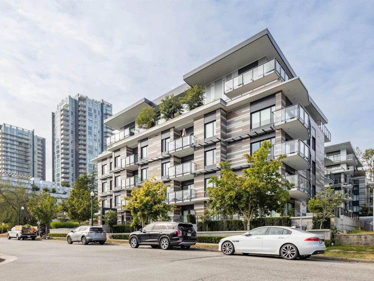 202-477 W 59th Avenue, Vancouver, BC, V5X 1X4