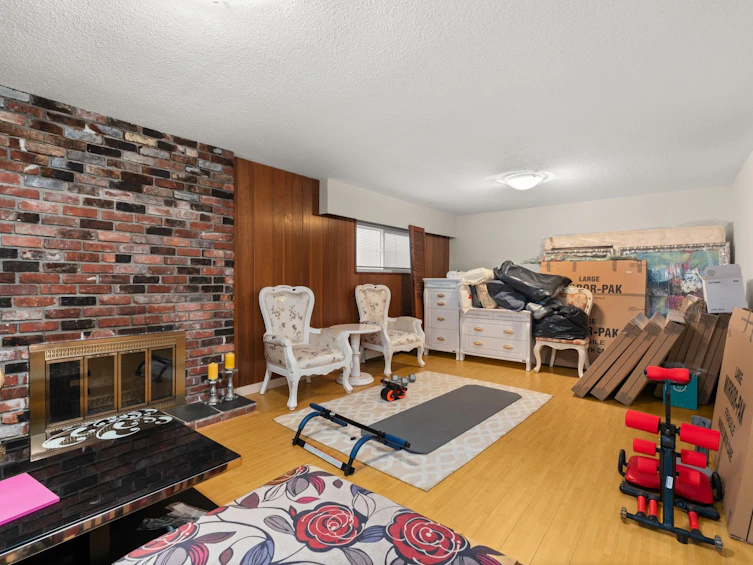 4651 W 16th Avenue, Vancouver, BC, V6R 3E9 - 21