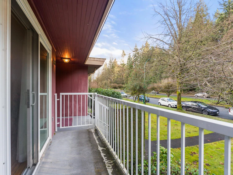 4651 W 16th Avenue, Vancouver, BC, V6R 3E9 - 22