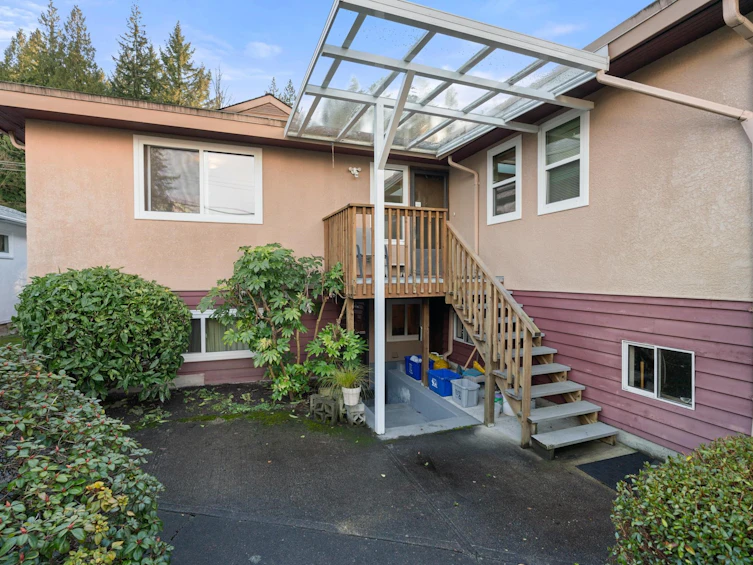 4651 W 16th Avenue, Vancouver, BC, V6R 3E9 - 25