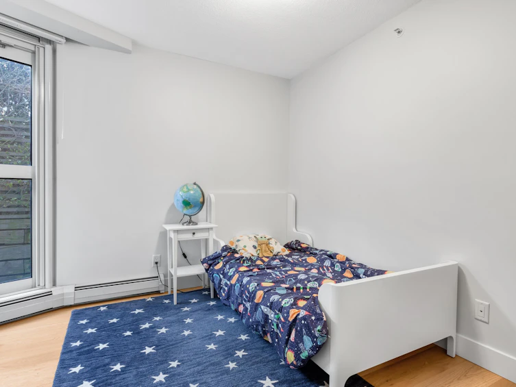 305-1201 Marinaside Crescent, Vancouver, BC, V6Z 2V2 - 12