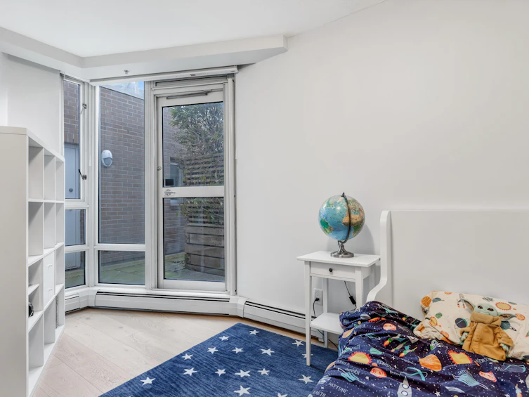 305-1201 Marinaside Crescent, Vancouver, BC, V6Z 2V2 - 13
