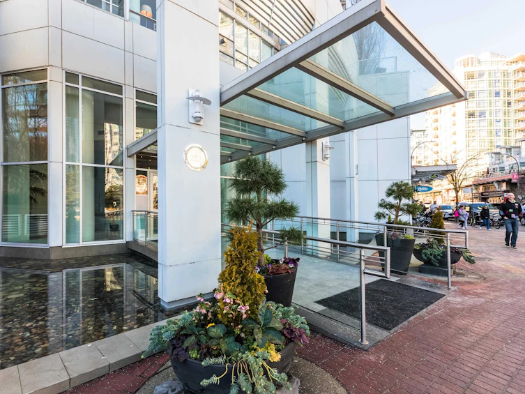 305-1201 Marinaside Crescent, Vancouver, BC, V6Z 2V2 - 24