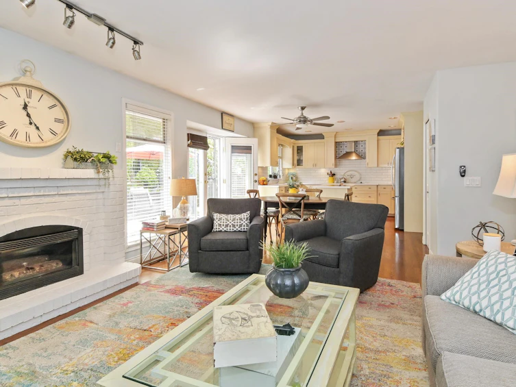 6430 179 Street, Surrey, BC, V3S 7J9 - 9