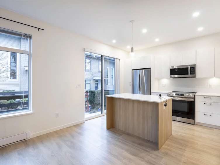 17-15255 Sitka Drive, Surrey, BC, V3S 0B1 - 13