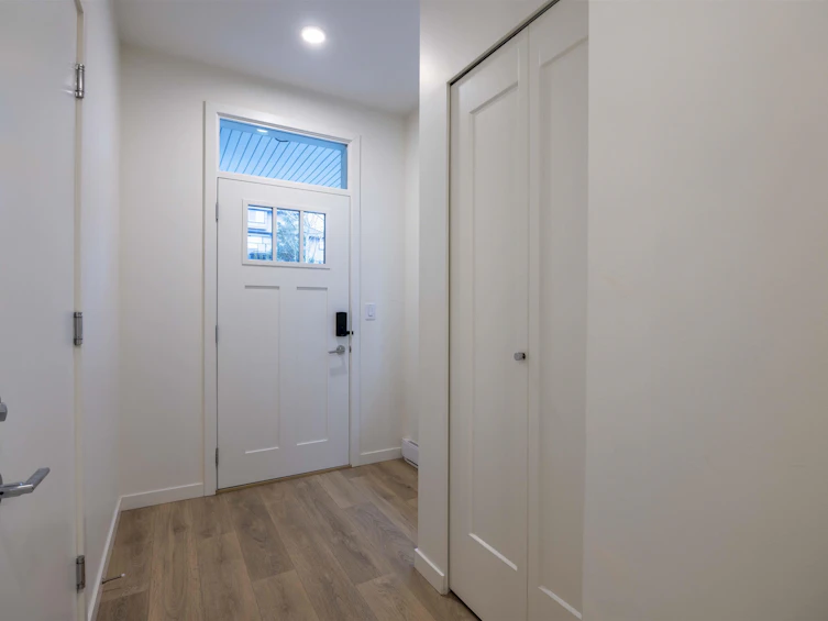 17-15255 Sitka Drive, Surrey, BC, V3S 0B1 - 17