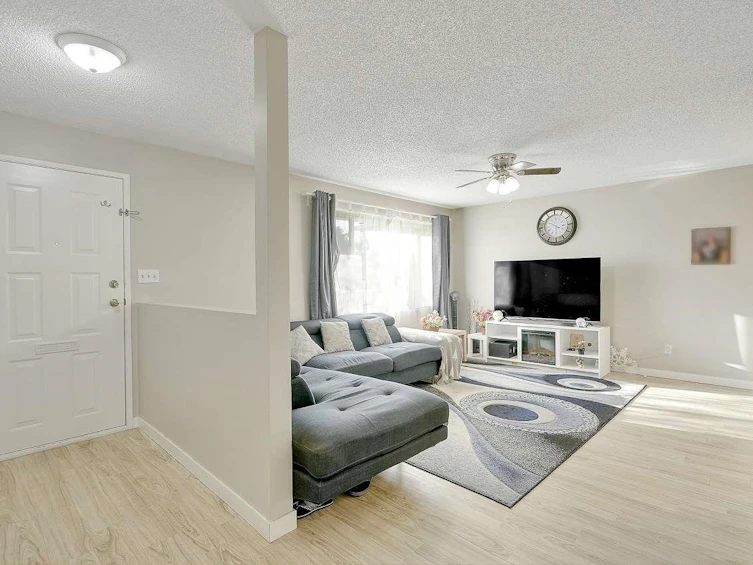 613-13923 72 Avenue, Surrey, BC, V3W 2P6 - 13