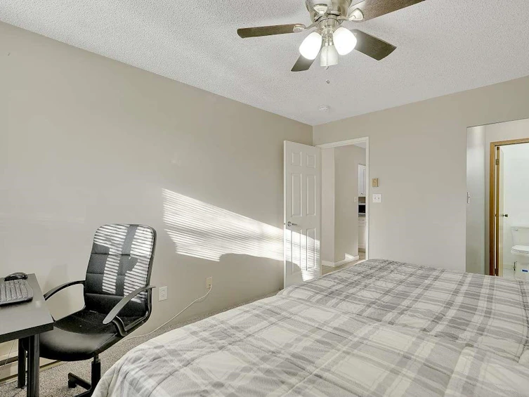613-13923 72 Avenue, Surrey, BC, V3W 2P6 - 15