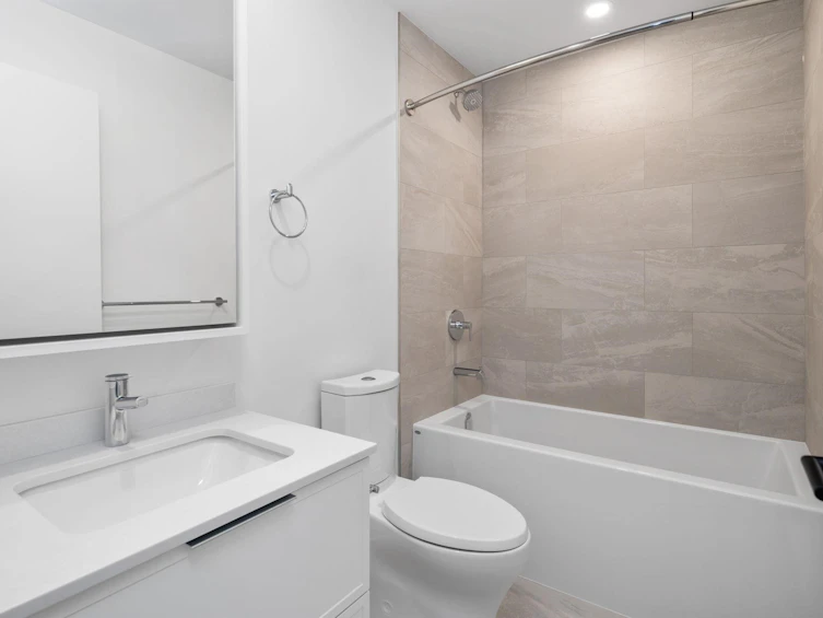 38060 Helm Way, Squamish, BC, V8B 1E6 - 18