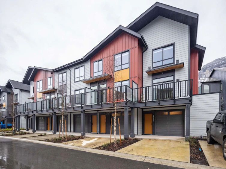 38060 Helm Way, Squamish, BC, V8B 1E6 - 31
