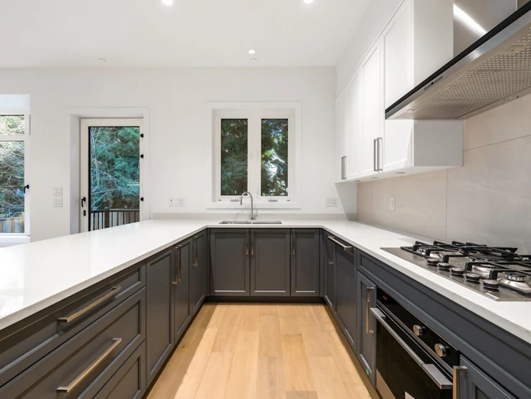 5838 Highbury Street, Vancouver, BC, V6N 1Z1 - 9