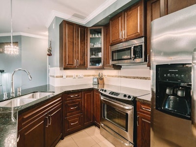 316-11935 Burnett Street - 4