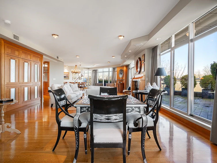 PH1-5700 Larch Street, Vancouver, BC, V6M 4E2 - 4