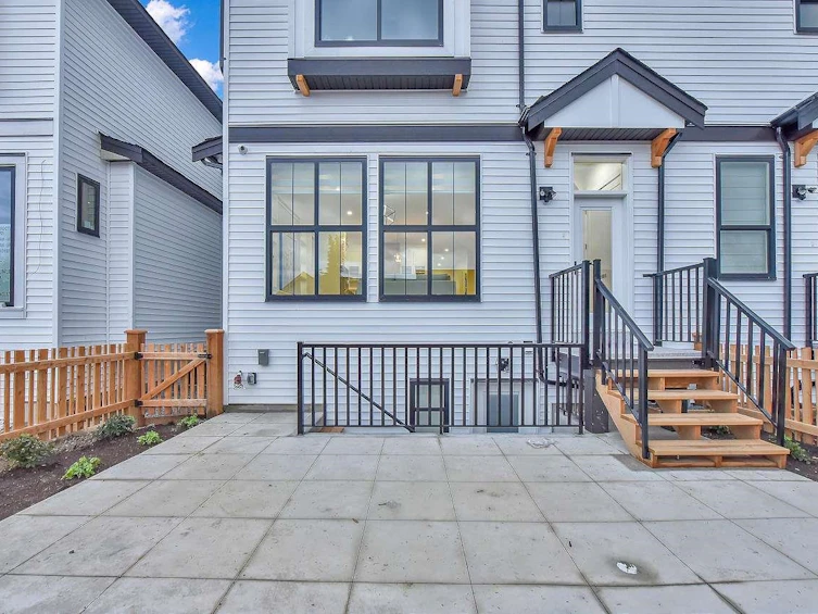 20521 74b Avenue, Langley, BC, V2Y 1V5 - 39