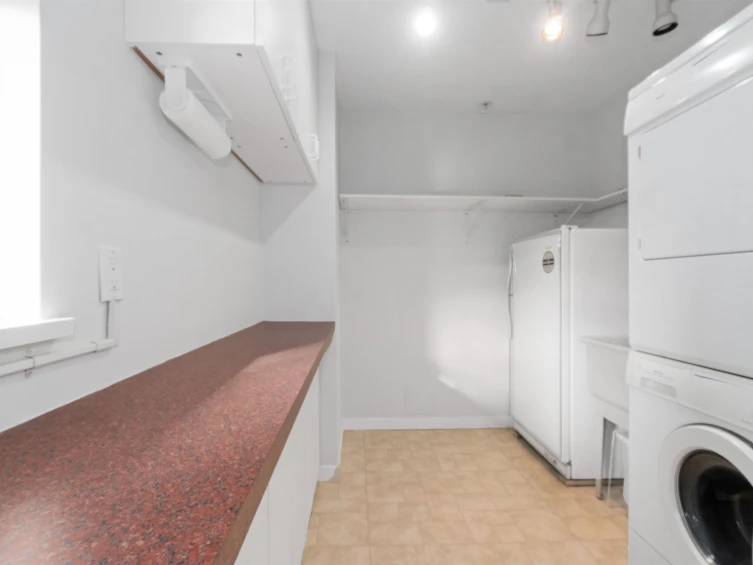 401-4272 Albert Street, Burnaby, BC, V5C 2E8 - 14