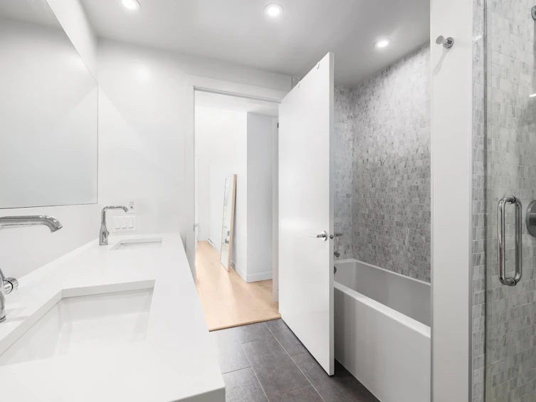 401-108 E 35th Avenue, Vancouver, BC, V5W 1A6 - 13