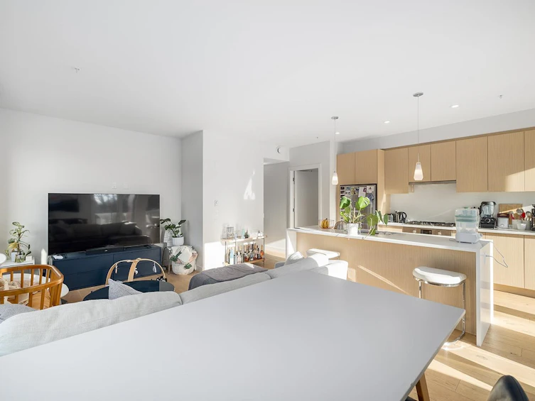 401-108 E 35th Avenue, Vancouver, BC, V5W 1A6 - 8