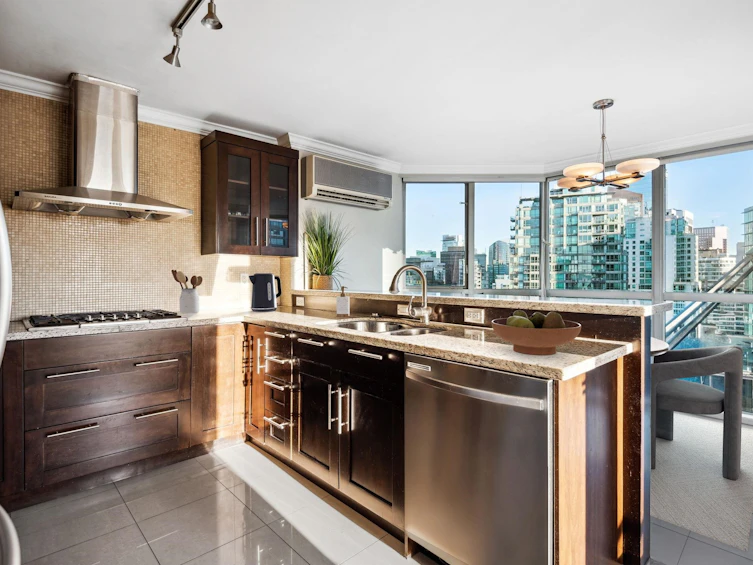 2303-1415 W Georgia Street, Vancouver, BC, V6G 3C8 - 5