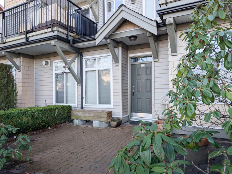 104-4238 Albert Street, Burnaby, BC, V5C 6T1 - 4
