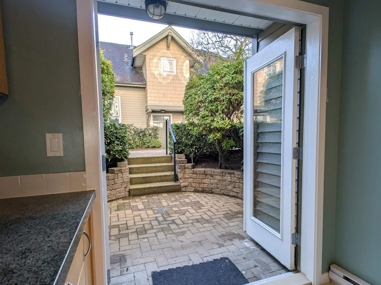 104-4238 Albert Street, Burnaby, BC, V5C 6T1 - 33