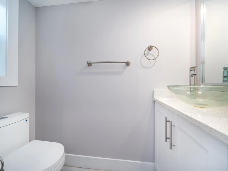3360 Parker Street, Vancouver, BC, V5K 2V9 - 7