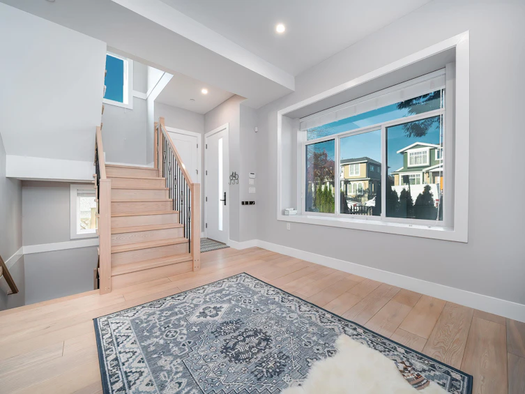 3360 Parker Street, Vancouver, BC, V5K 2V9 - 8