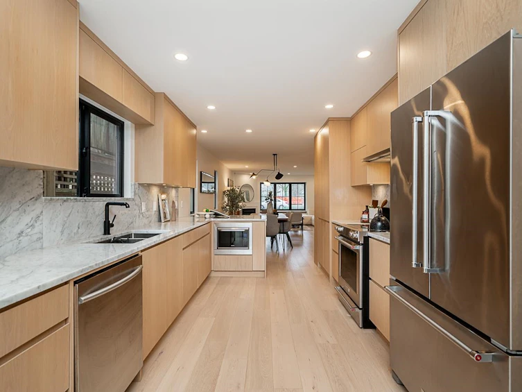 788 W 19th Avenue, Vancouver, BC, V5Z 1X2 - 13