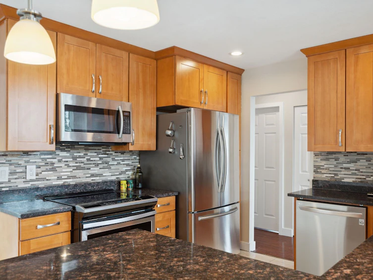 1385 Yarmouth Street, Port Coquitlam, BC, V3C 5P9 - 10