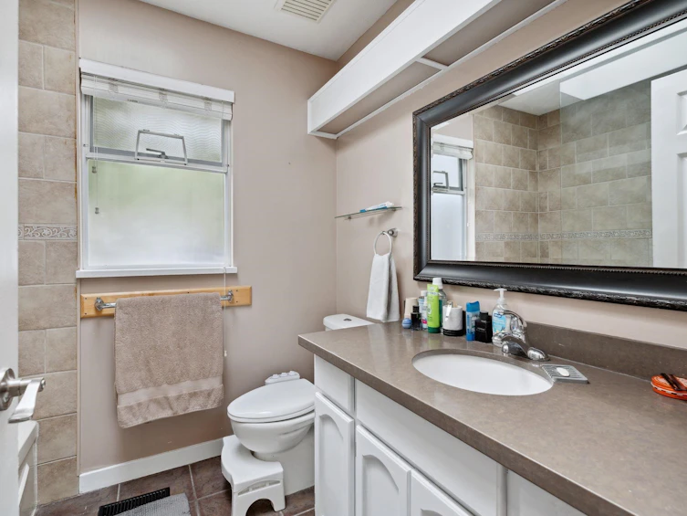 1385 Yarmouth Street, Port Coquitlam, BC, V3C 5P9 - 16