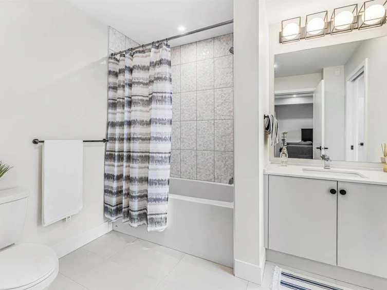401-45511 Campus Drive, Chilliwack, BC, V2R 6K8 - 14