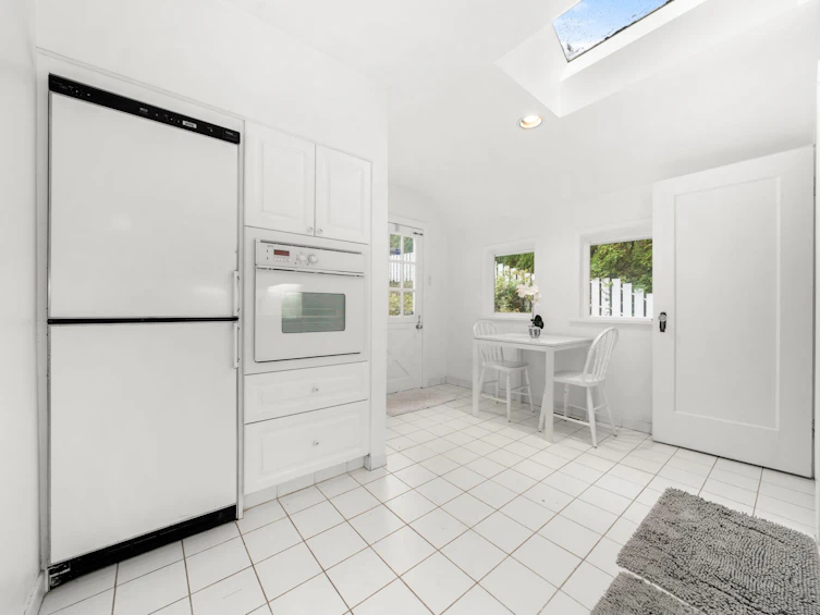 2511 Mathers Avenue, West Vancouver, BC, V7V 2J2 - 10