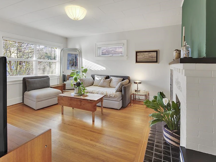 1595 E 13th Avenue, Vancouver, BC, V5N 2B7 - 4