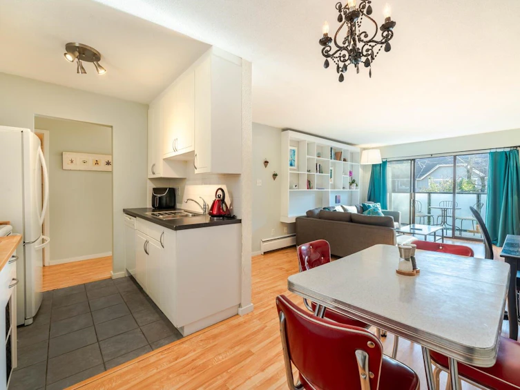 304-930 E 7th Avenue, Vancouver, BC, V5T 1P6 - 5