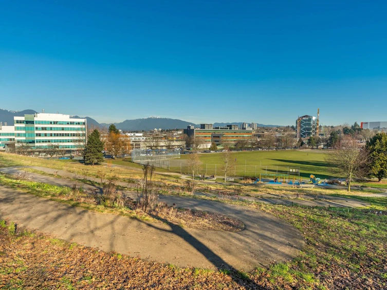 304-930 E 7th Avenue, Vancouver, BC, V5T 1P6 - 21