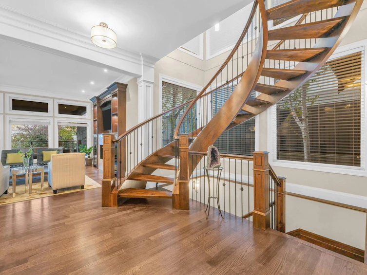 125 N Glynde Avenue, Burnaby, BC, V5B 1G8 - 9