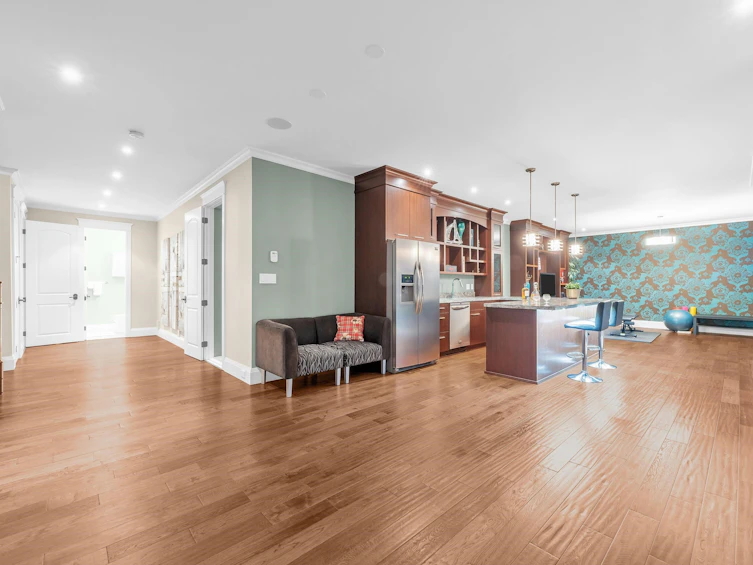 125 N Glynde Avenue, Burnaby, BC, V5B 1G8 - 25